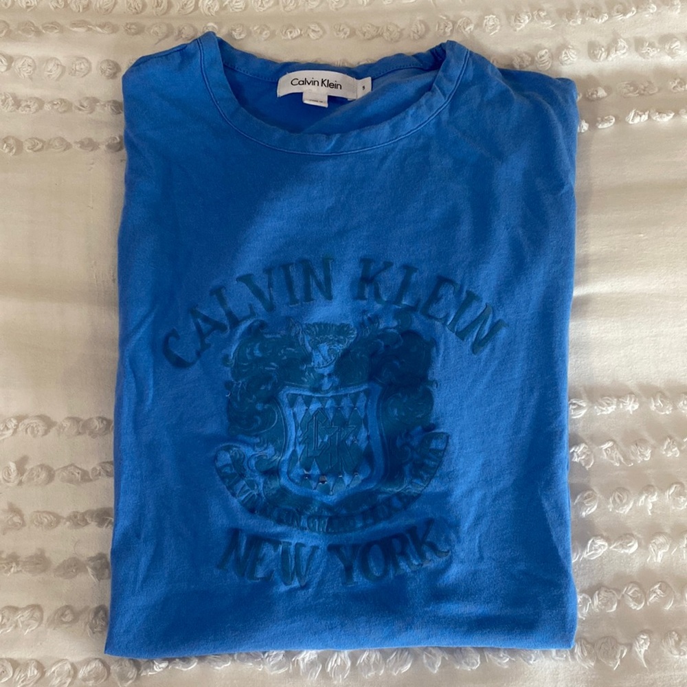Calvin Klein T shirt